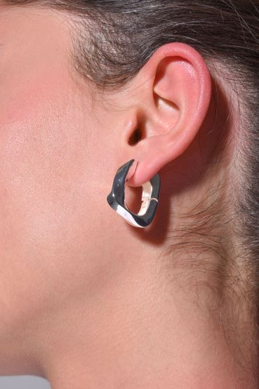 گوشواره فلزی