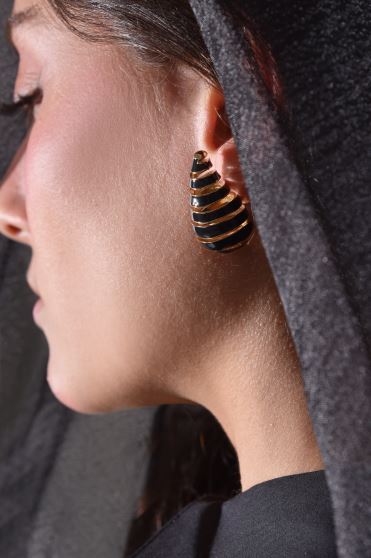 گوشواره فلزی