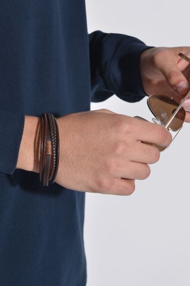 دستبند چرمی