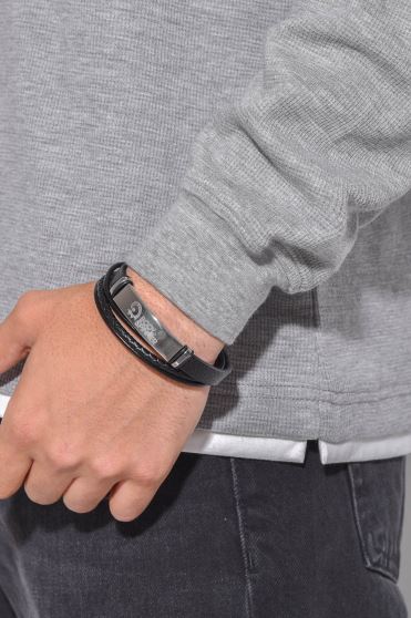 دستبند چرمی