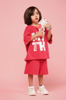 تیشرت آستین کوتاه چاپی