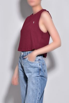 تاپ تیشرتی گلدوزی