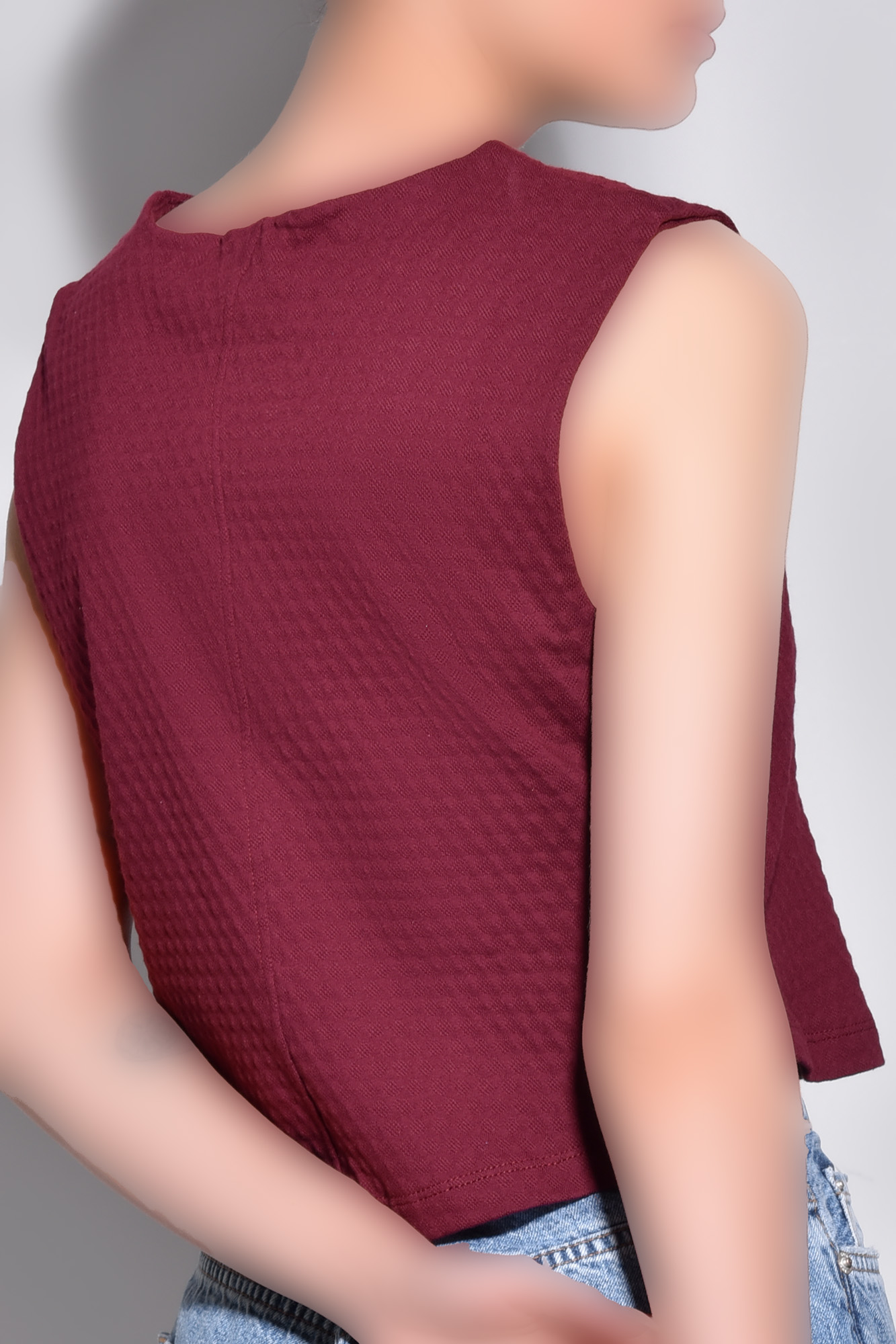 تاپ تیشرتی گلدوزی