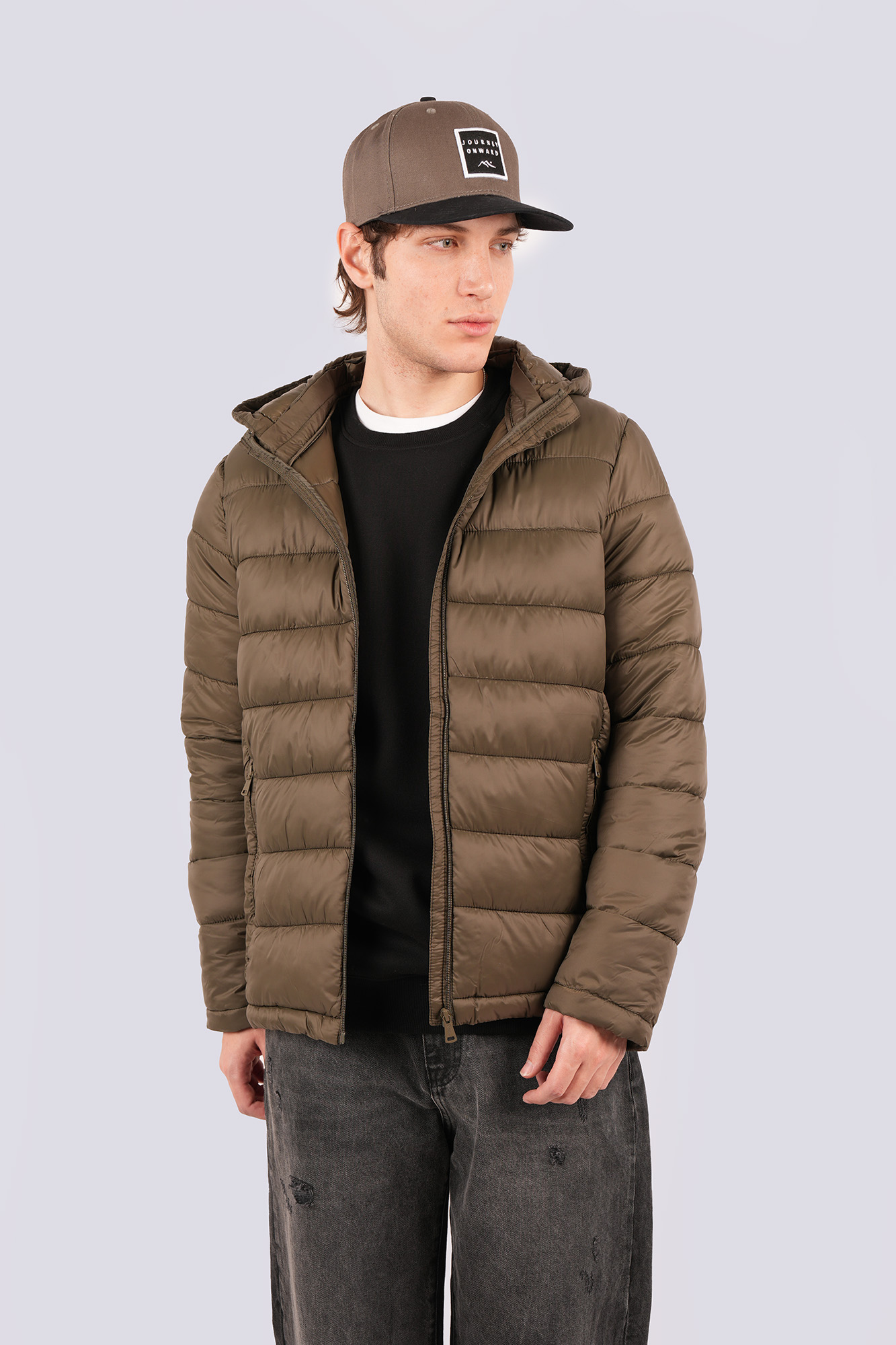 کاپشن کوتاه کلاهدار