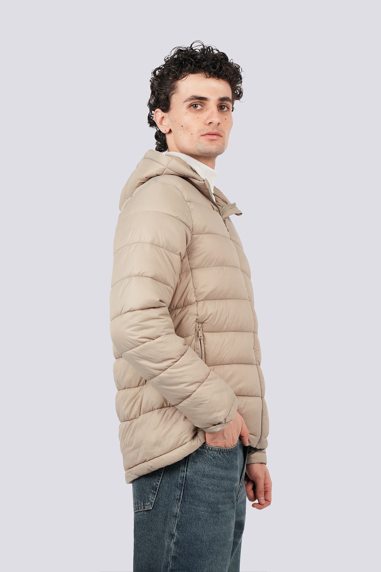 کاپشن کوتاه کلاهدار