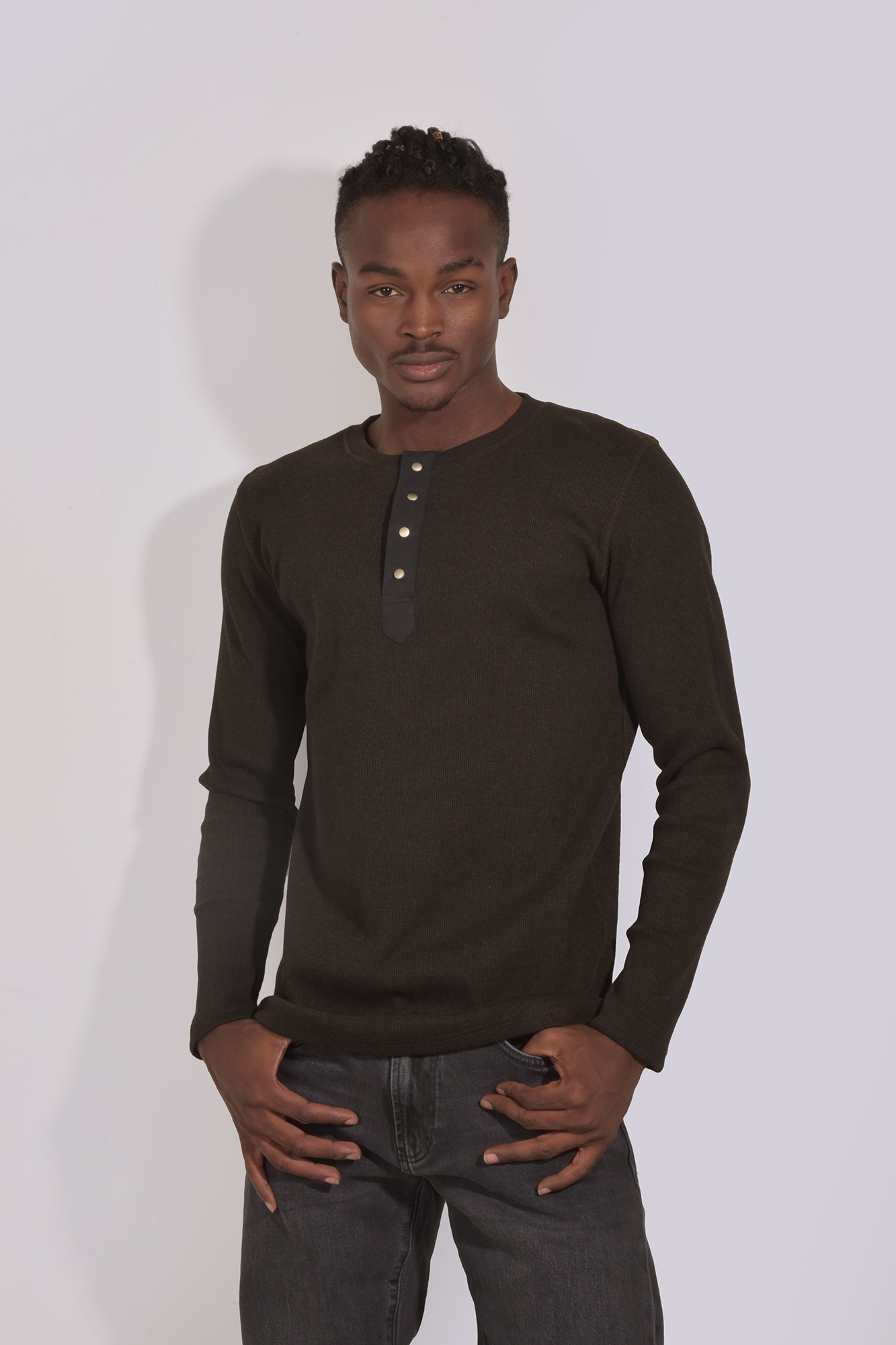 تیشرت آستین بلند ساده