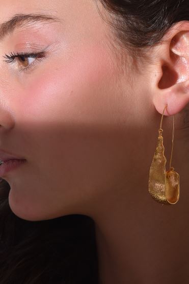 گوشواره فلزی