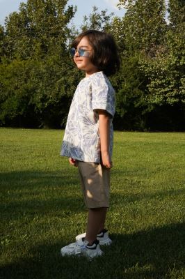 تیشرت آستین کوتاه طرحدار