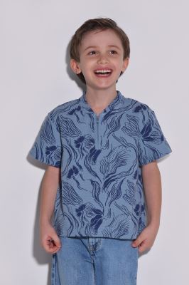 تیشرت آستین کوتاه طرحدار