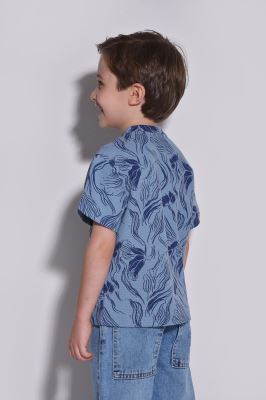 تیشرت آستین کوتاه طرحدار