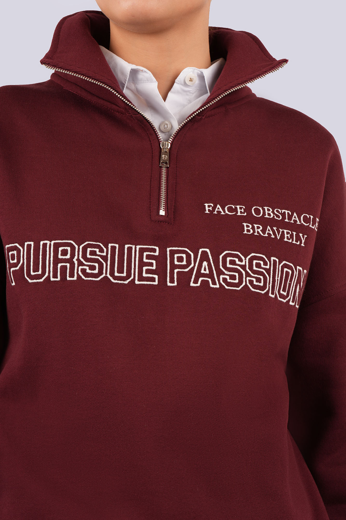 سوئیشرت نیم زیپ گلدوزی