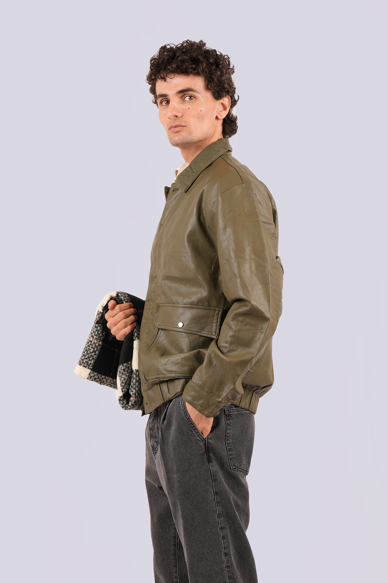 کاپشن کوتاه چرم