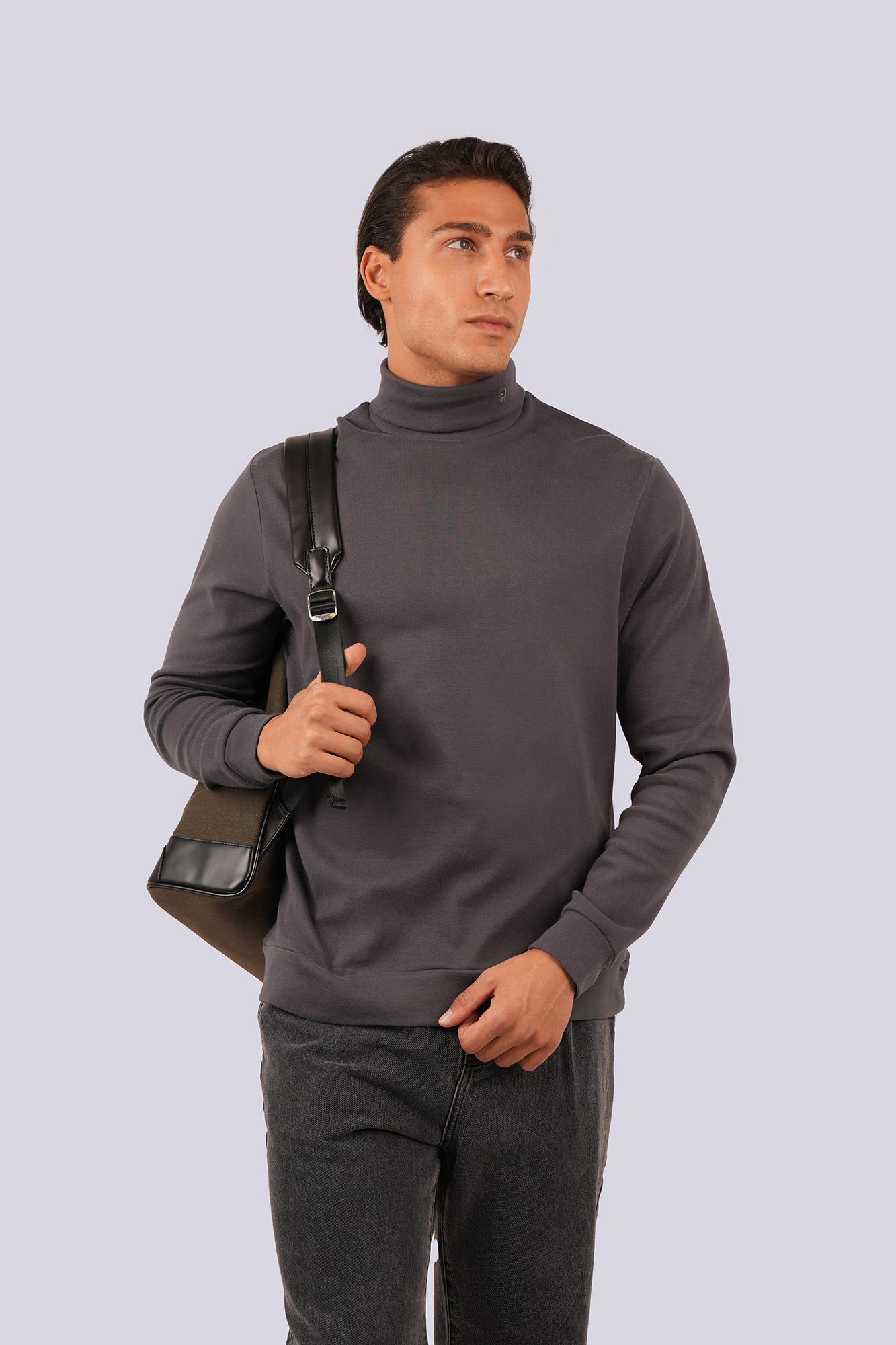 تیشرت آستین بلند یقه اسکی ساده