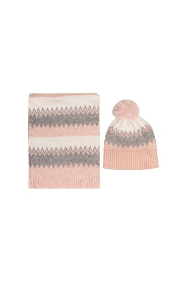 ست شال و کلاه طرحدار