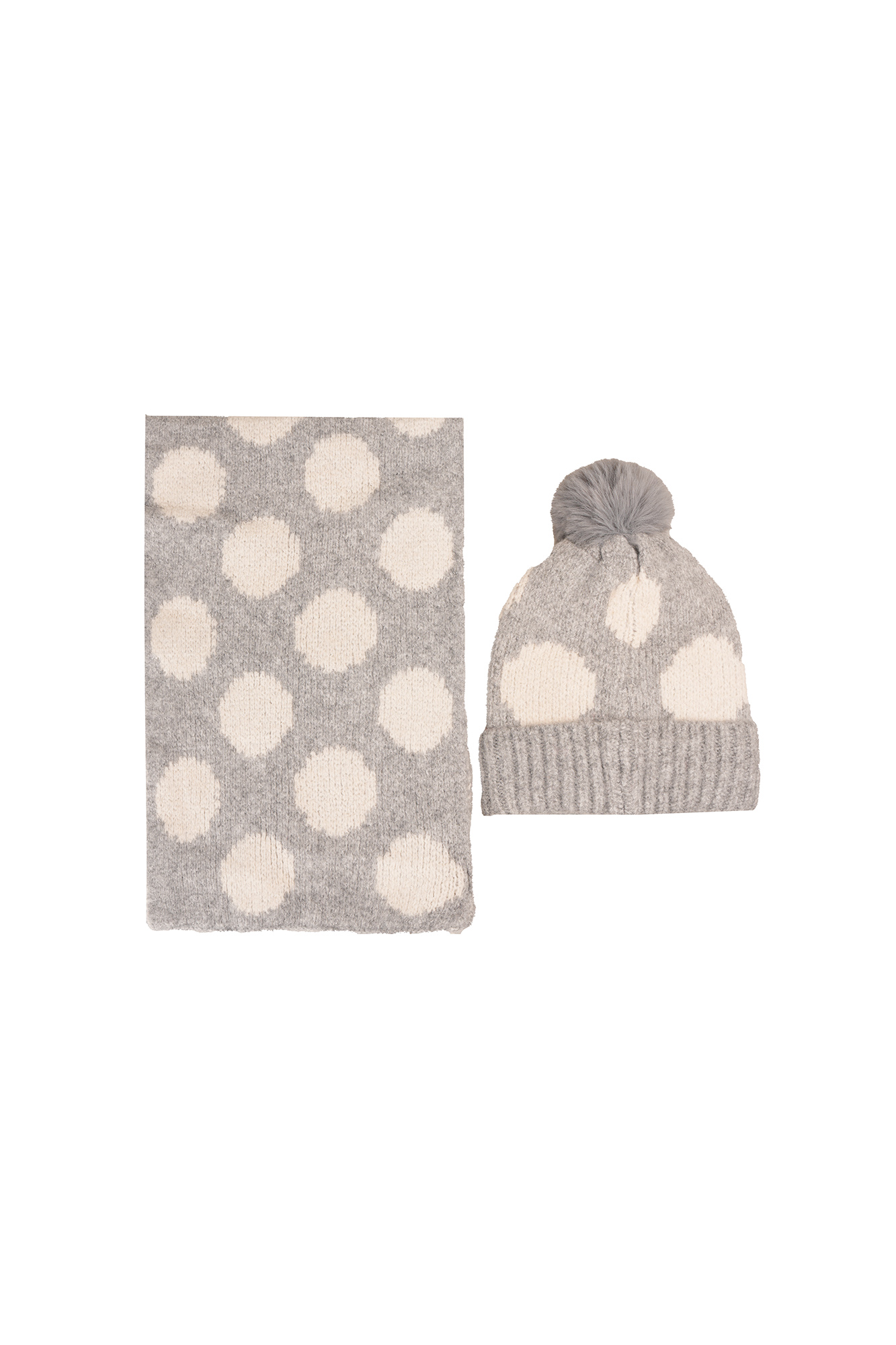 ست شال و کلاه طرحدار