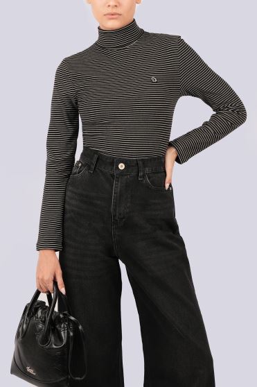 تیشرت آستین بلند یقه اسکی راه راه