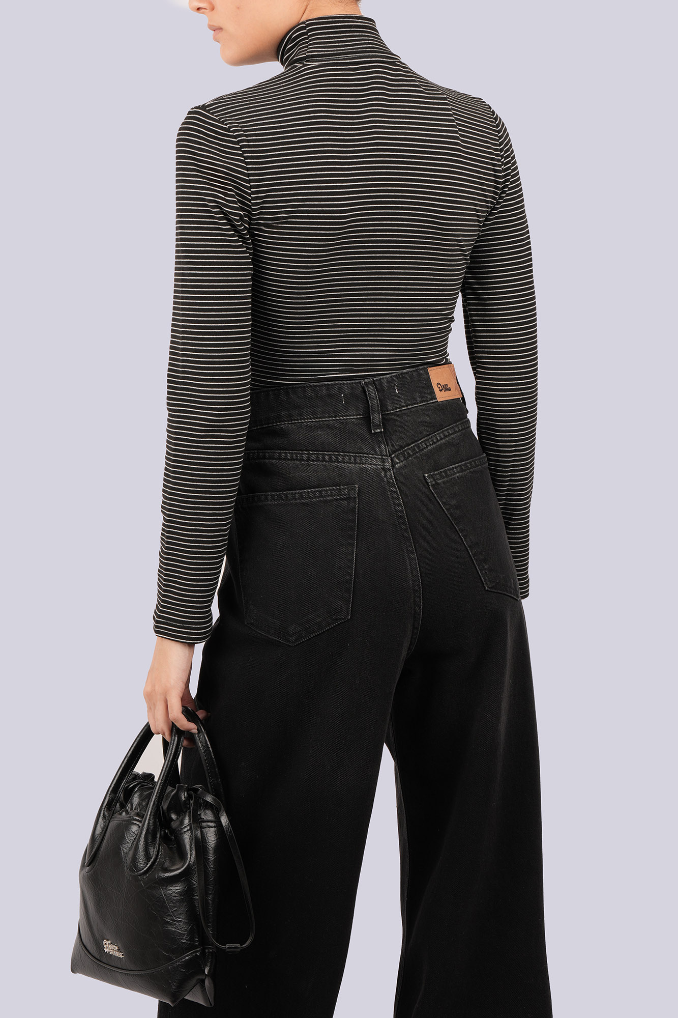 تیشرت آستین بلند یقه اسکی راه راه