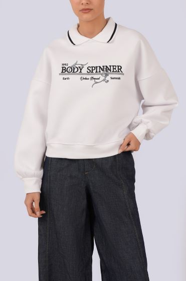 سوئیشرت گلدوزی