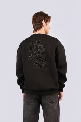 سوئیشرت گلدوزی