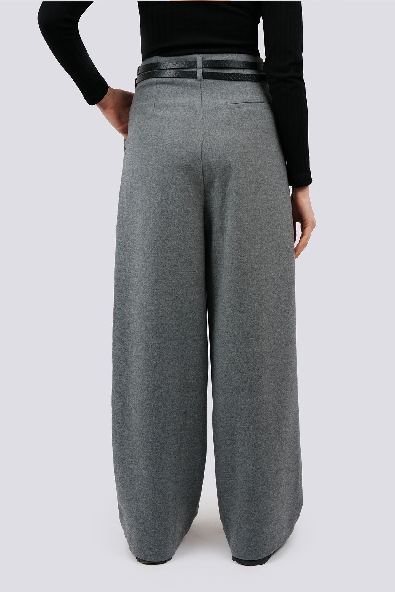 شلوار پارچه ای پشمی