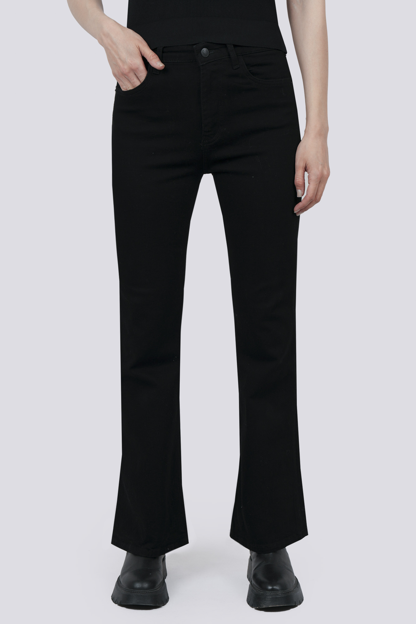 شلوار جین بوت کات