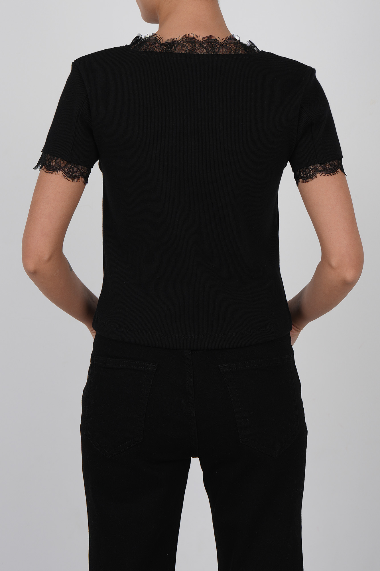 تیشرت آستین کوتاه ساده