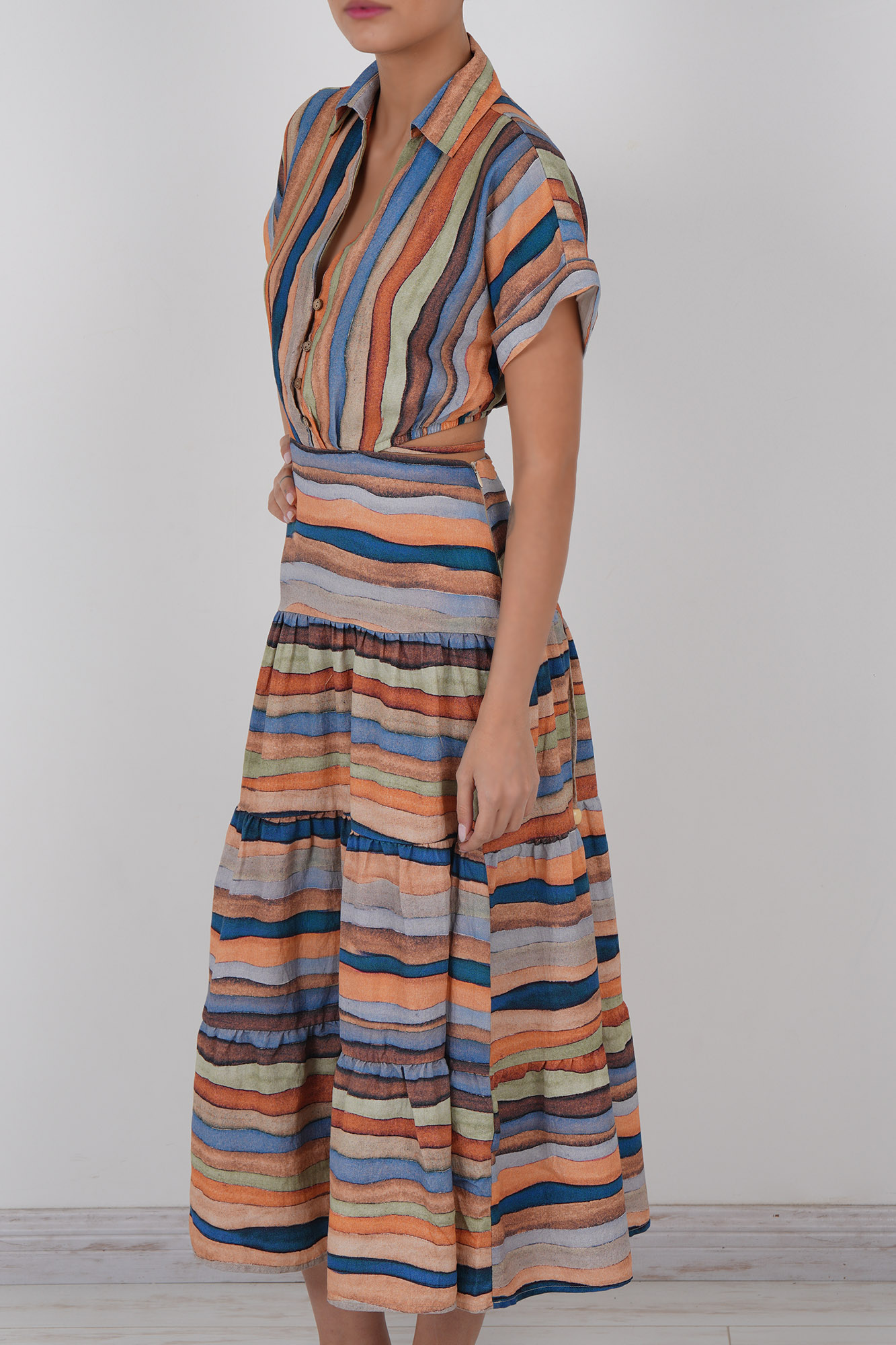 پیراهن بلند طرحدار