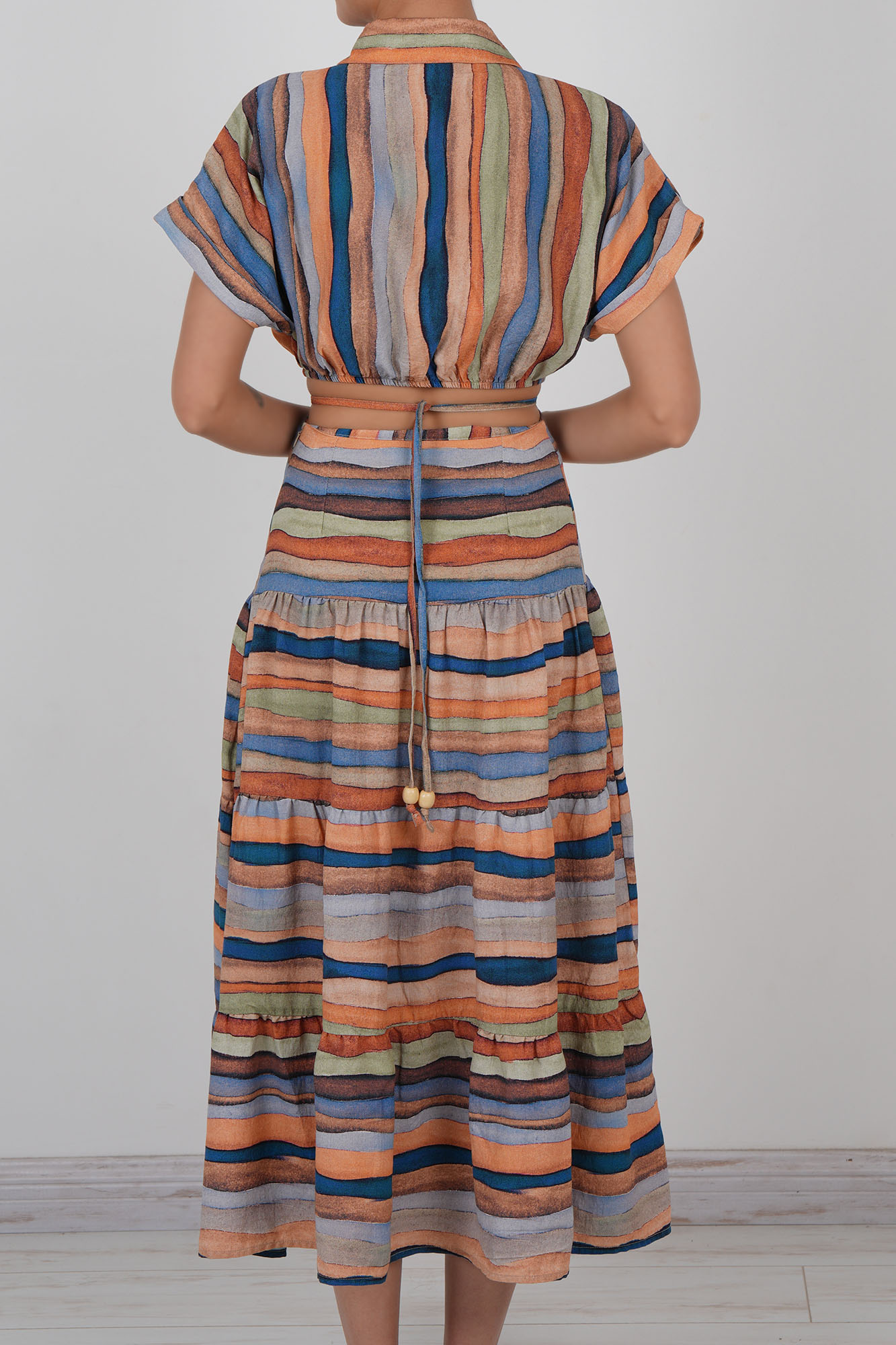 پیراهن بلند طرحدار