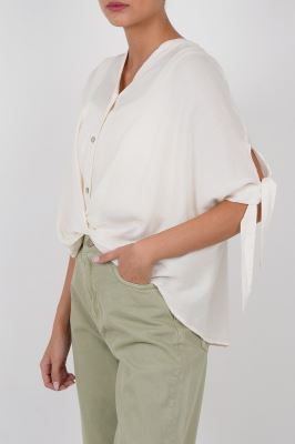 بلوز آستین کوتاه ساده