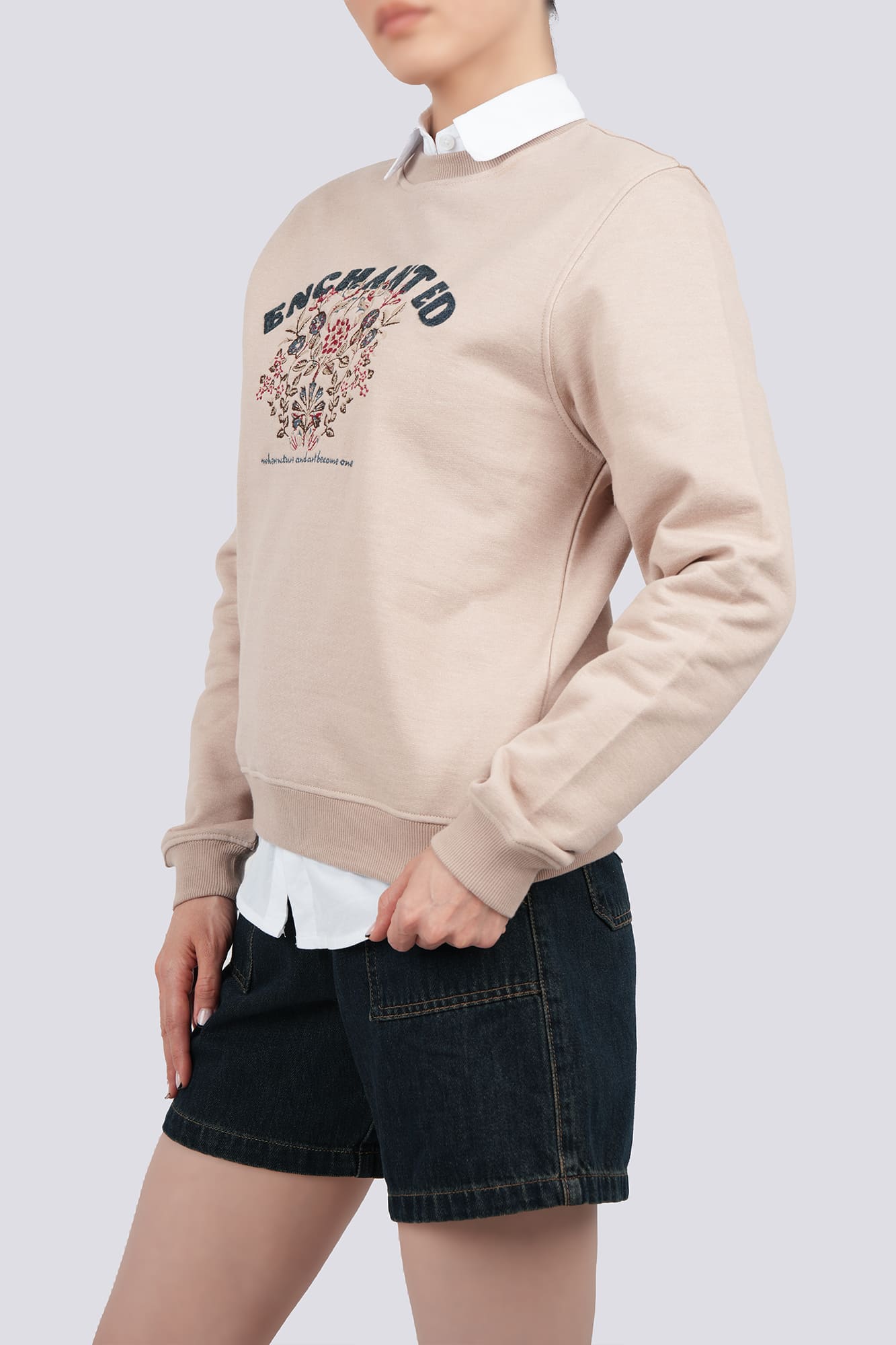 سوئیشرت یقه گرد گلدوزی