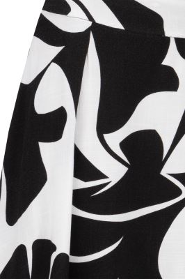 دامن بلند طرحدار