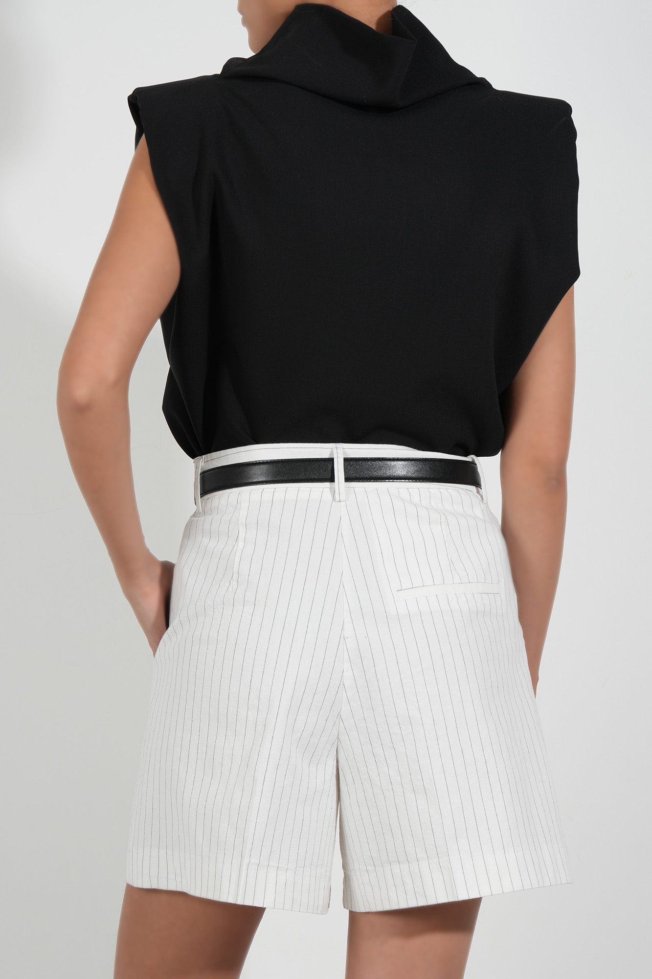 شلوارک پارچه ای راه راه