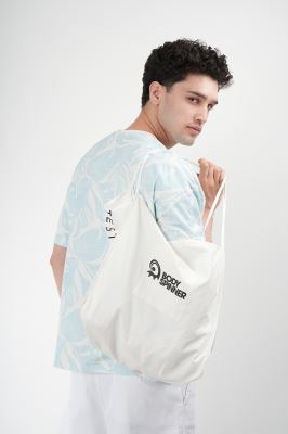 تیشرت آستین کوتاه طرحدار