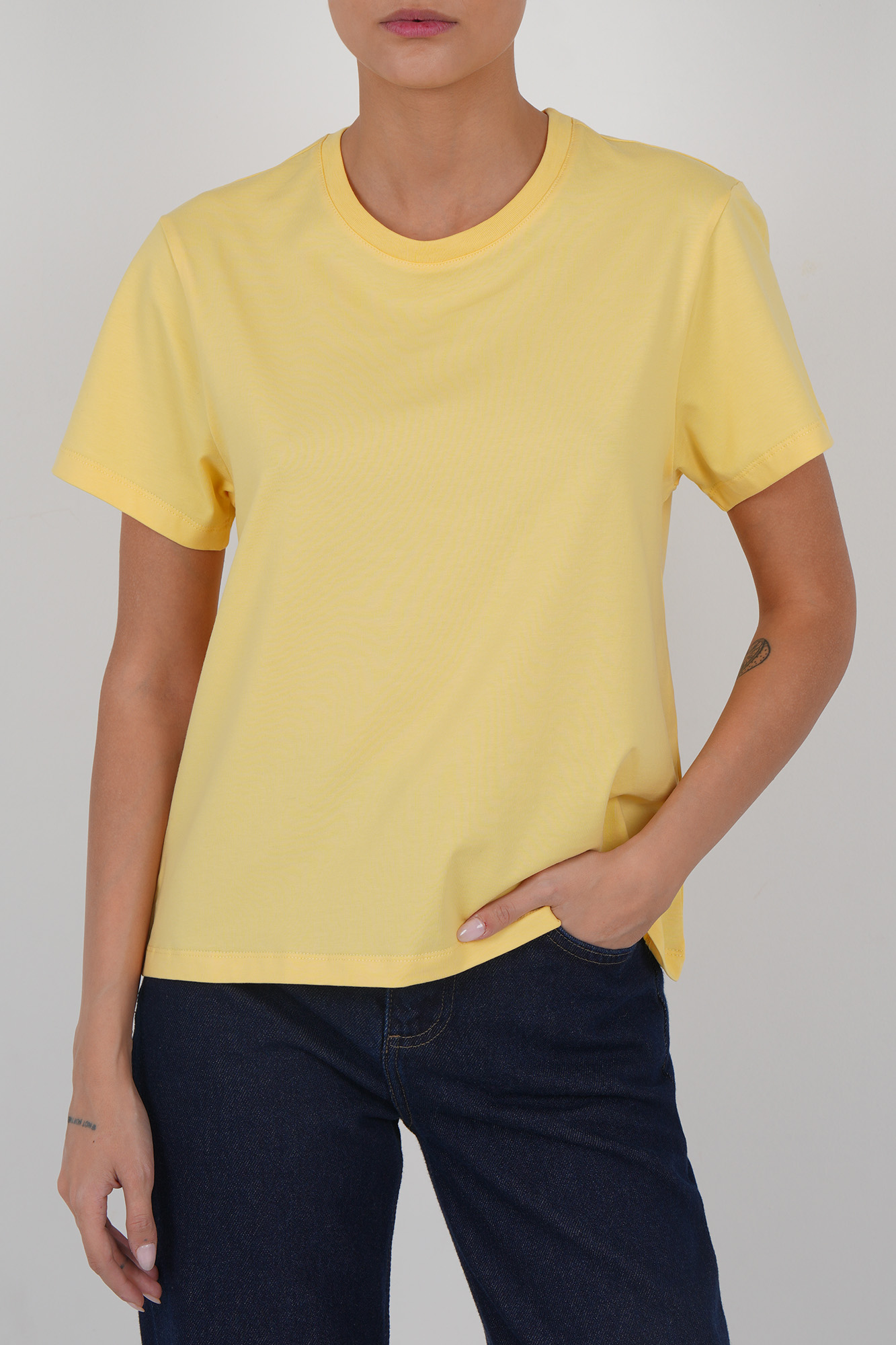 تیشرت آستین کوتاه بیسیک