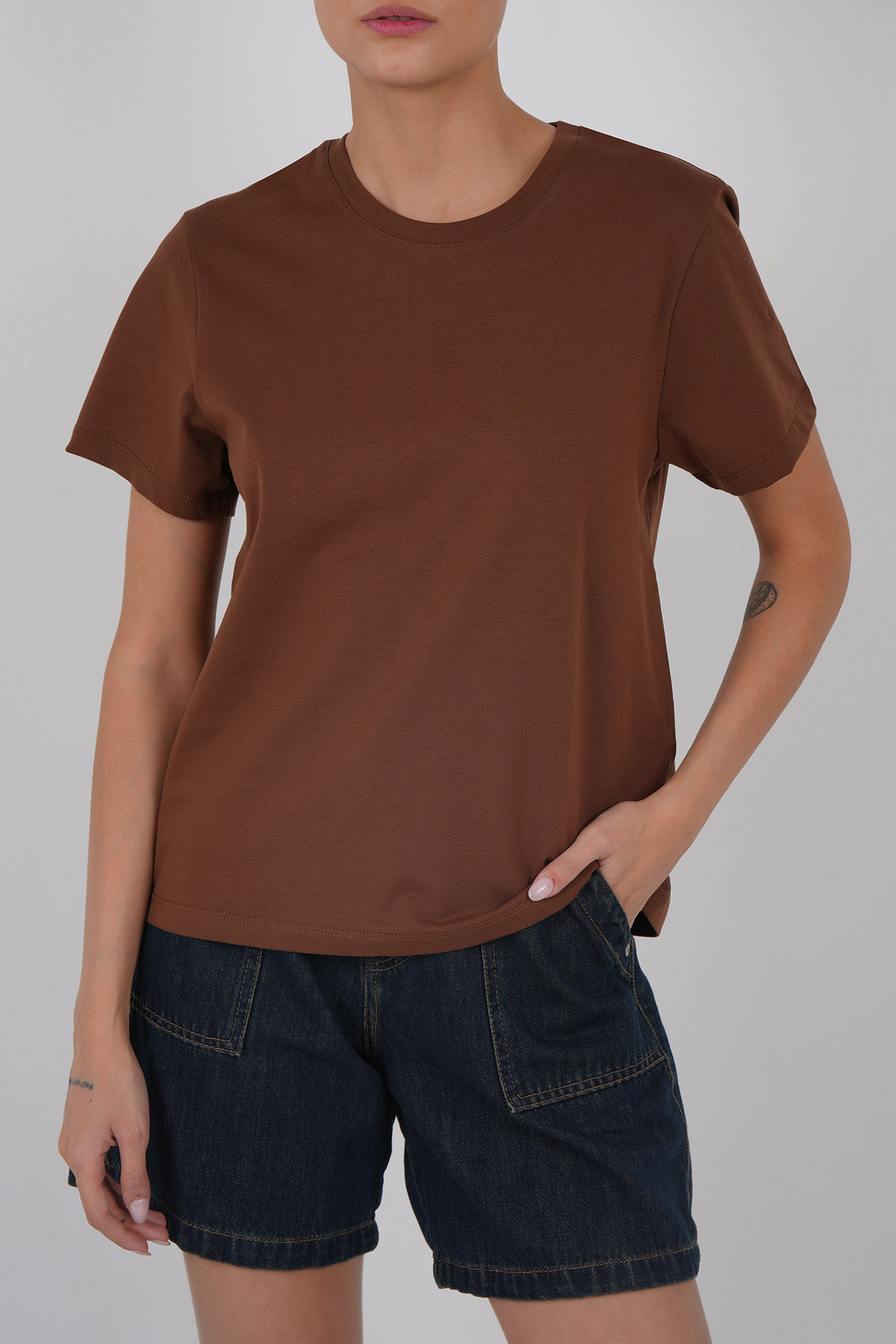 تیشرت آستین کوتاه بیسیک