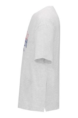 تیشرت آستین کوتاه چاپ و گلدوزی