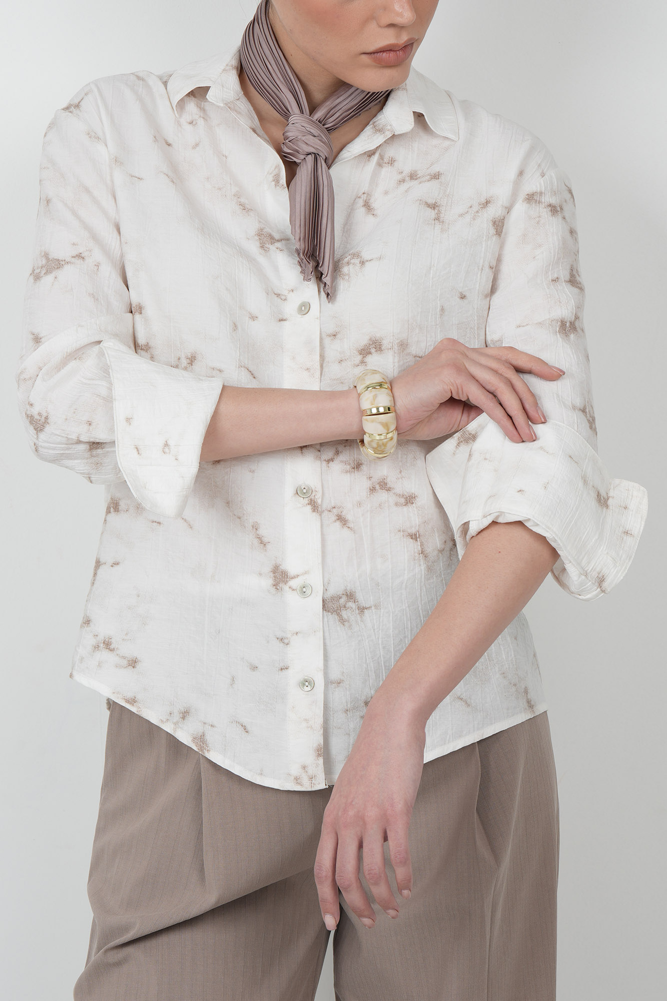 شومیز آستین بلند طرحدار