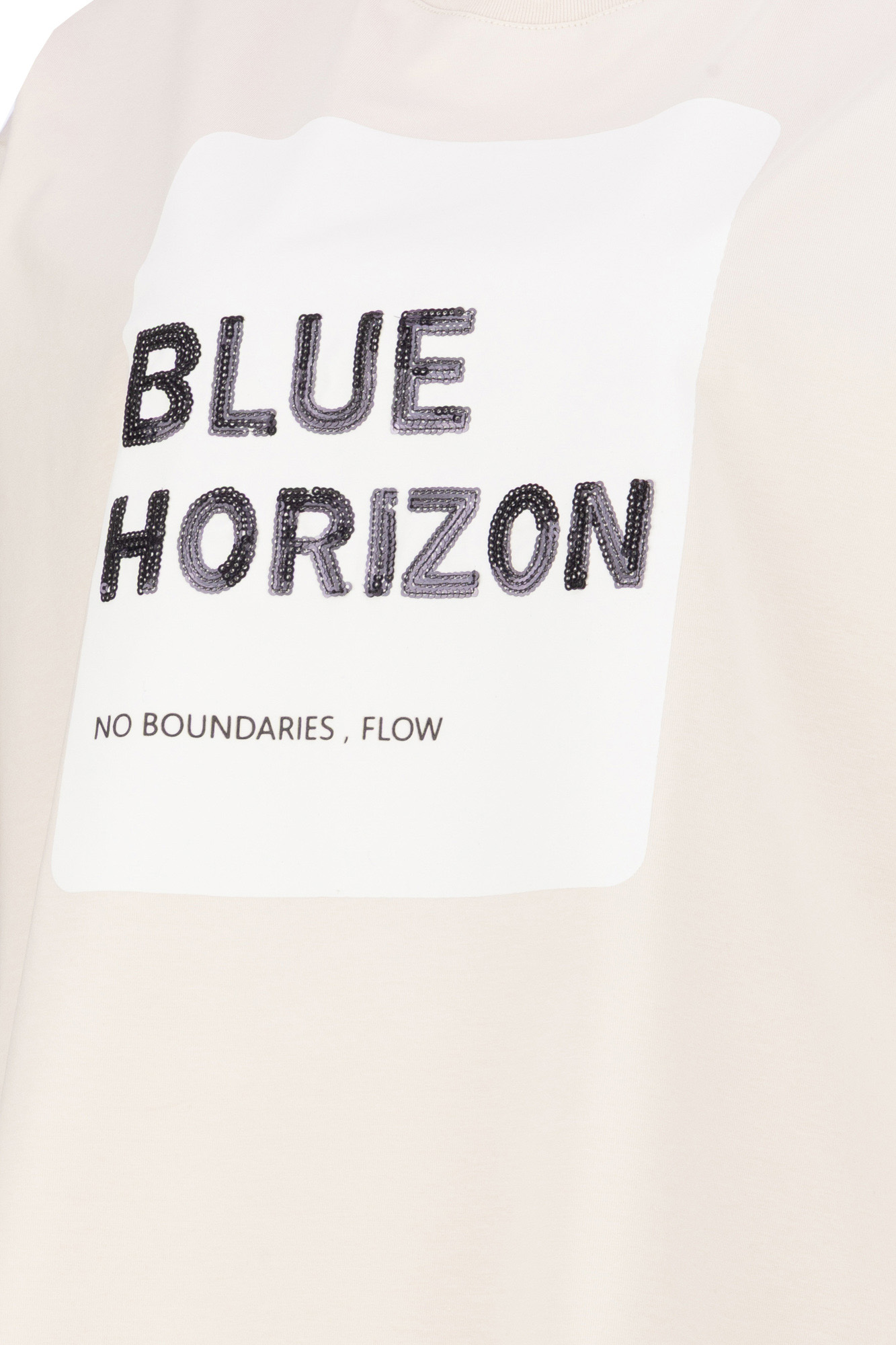 تیشرت آستین کوتاه چاپ و گلدوزی