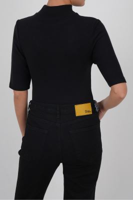 تیشرت آستین کوتاه ساده