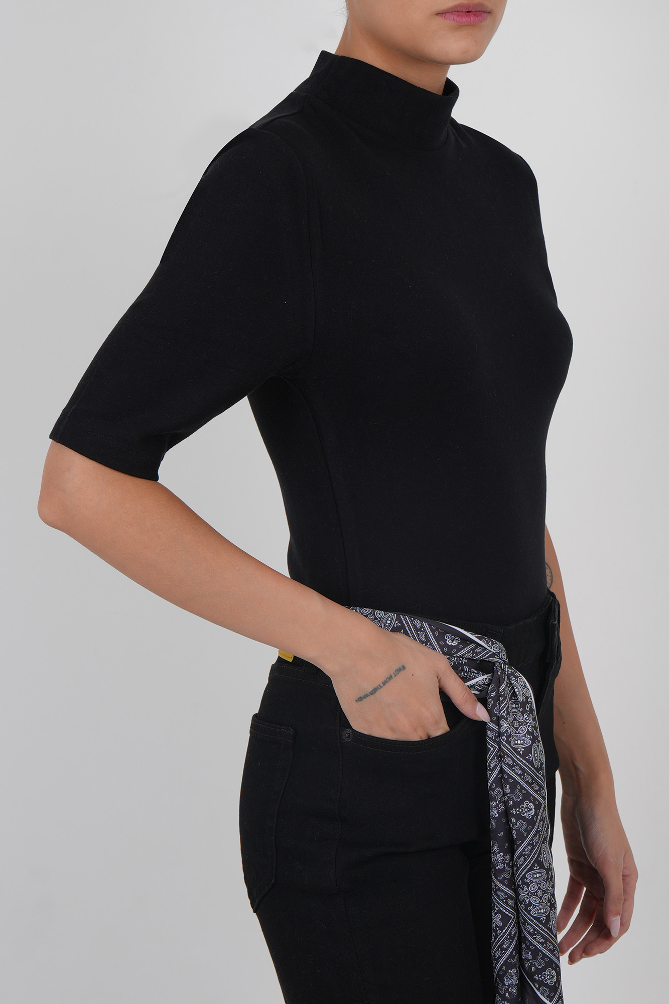 تیشرت آستین کوتاه ساده