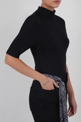 تیشرت آستین کوتاه ساده