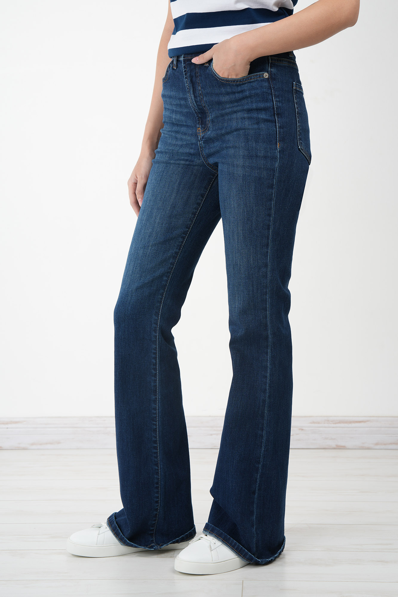 شلوار جین بوت کات