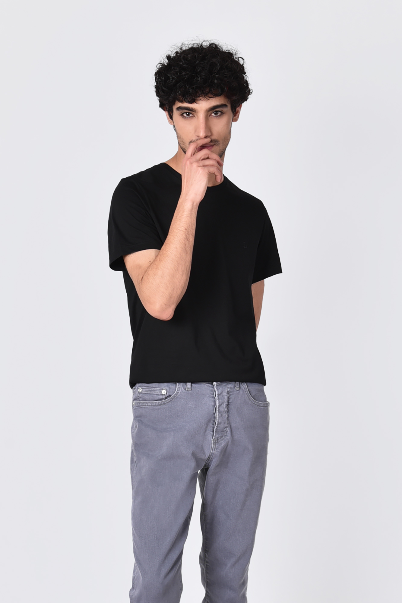 تیشرت آستین کوتاه یقه گرد بیسیک