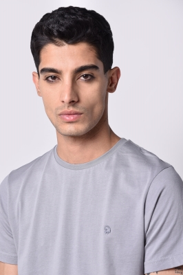 تیشرت آستین کوتاه یقه گرد بیسیک