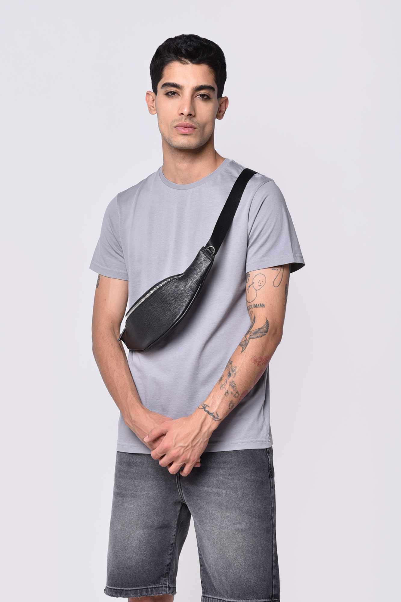 تیشرت آستین کوتاه یقه گرد بیسیک