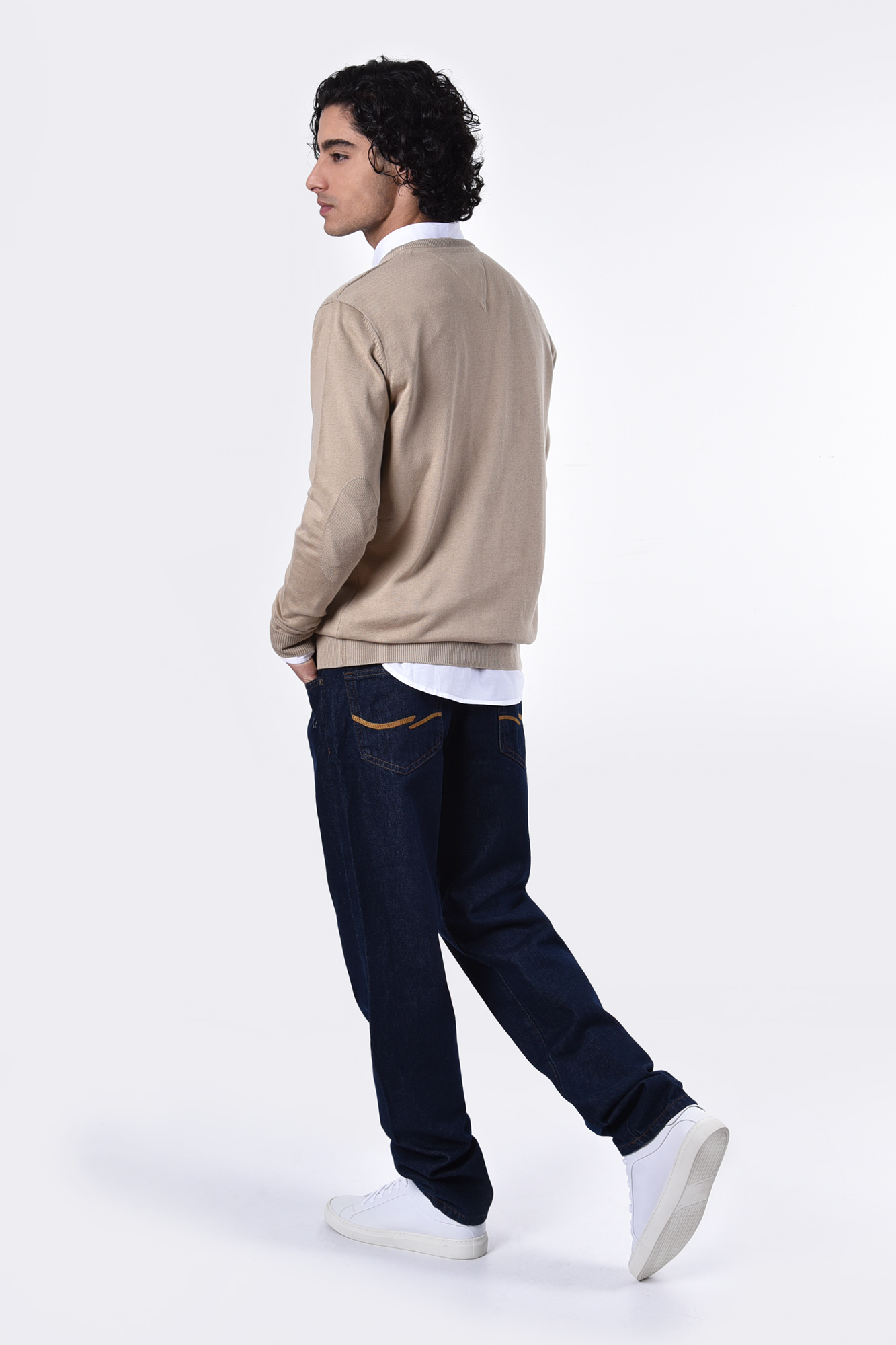 بافت یقه گرد ساده