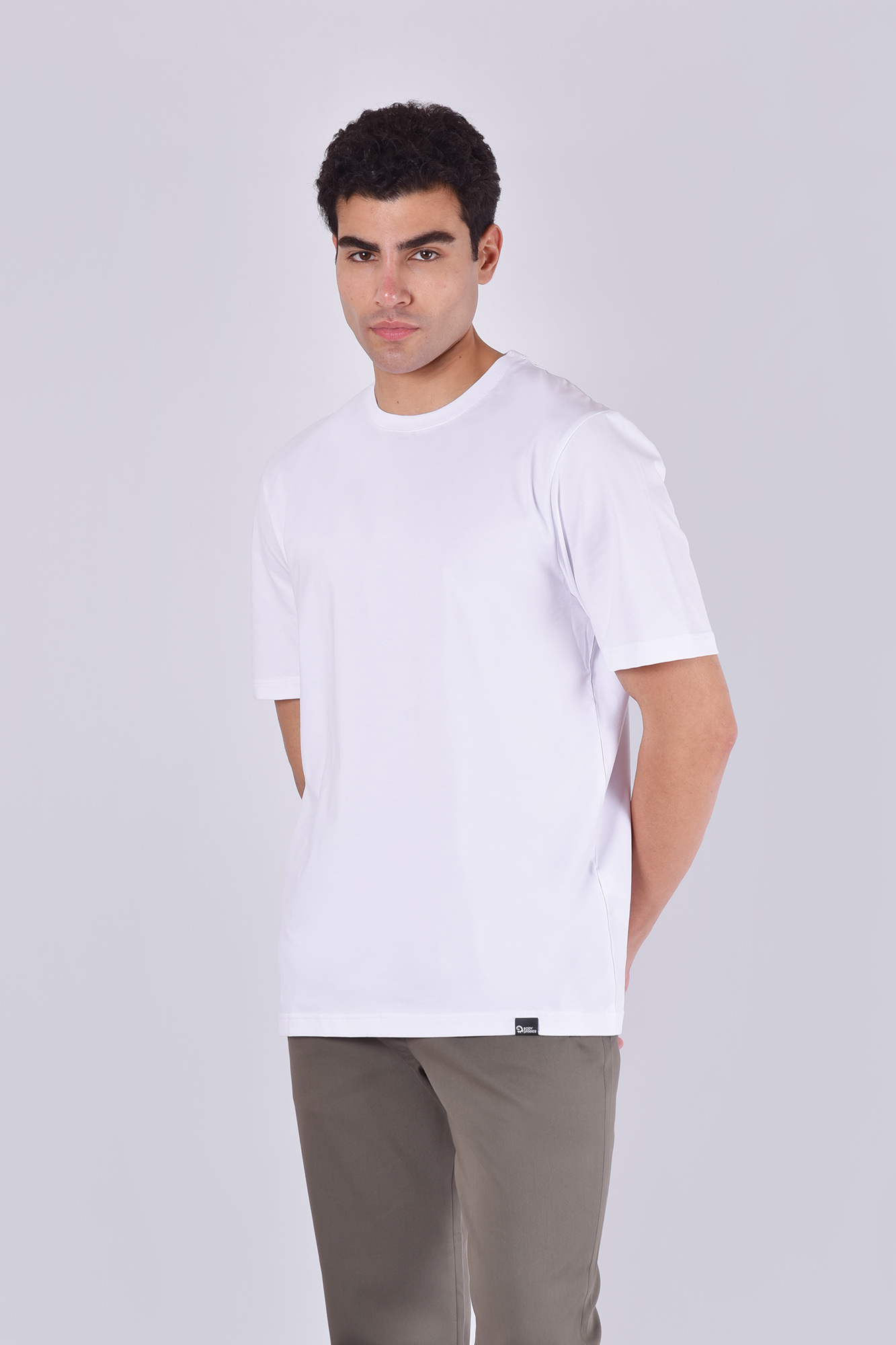 تیشرت آستین کوتاه یقه گرد بیسیک