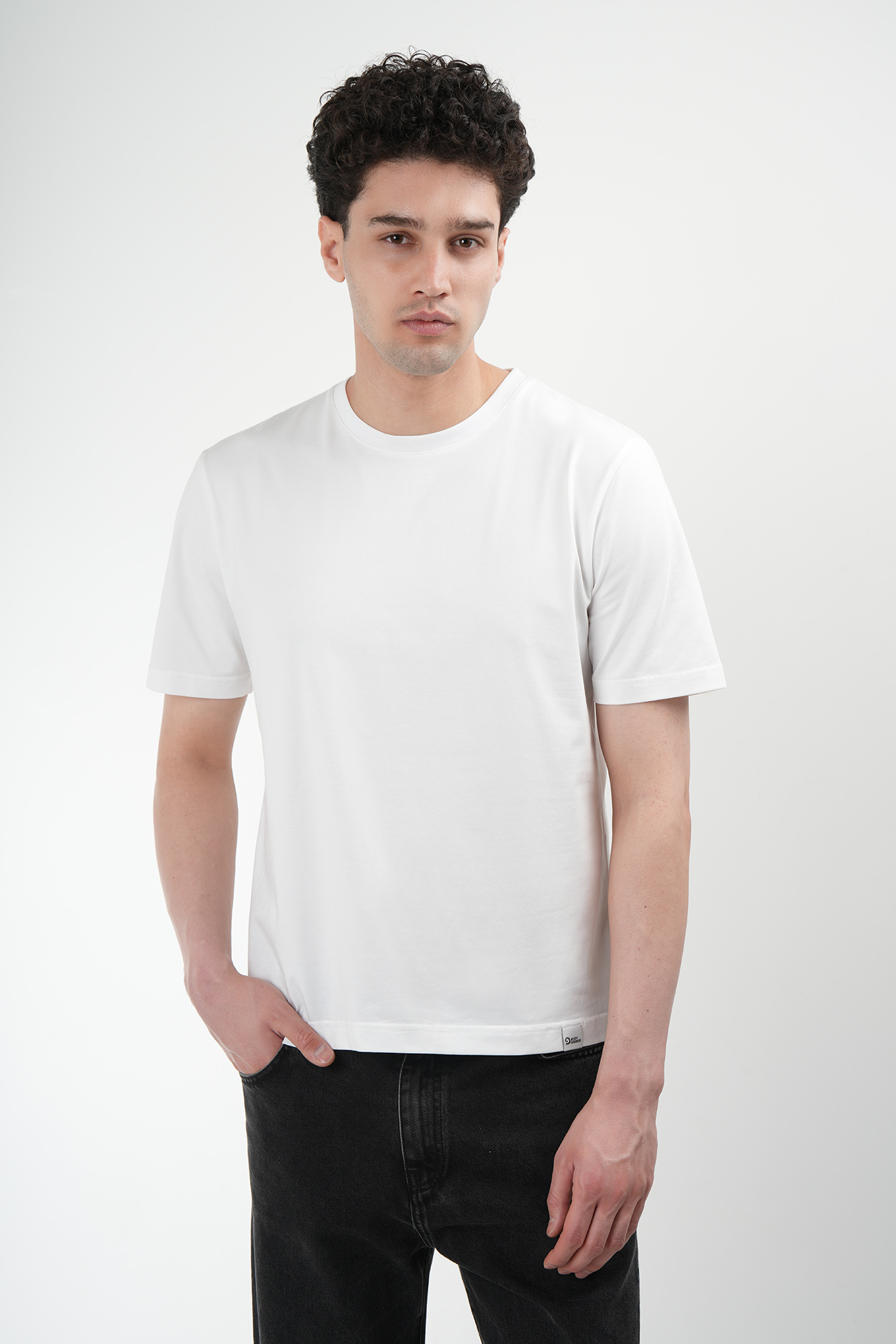 تیشرت آستین کوتاه یقه گرد بیسیک