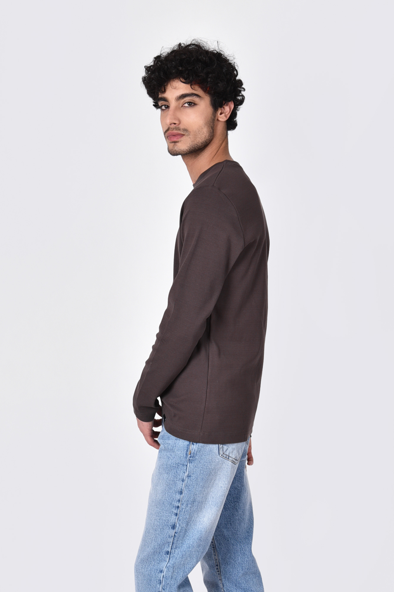 تیشرت آستین بلند یقه گرد