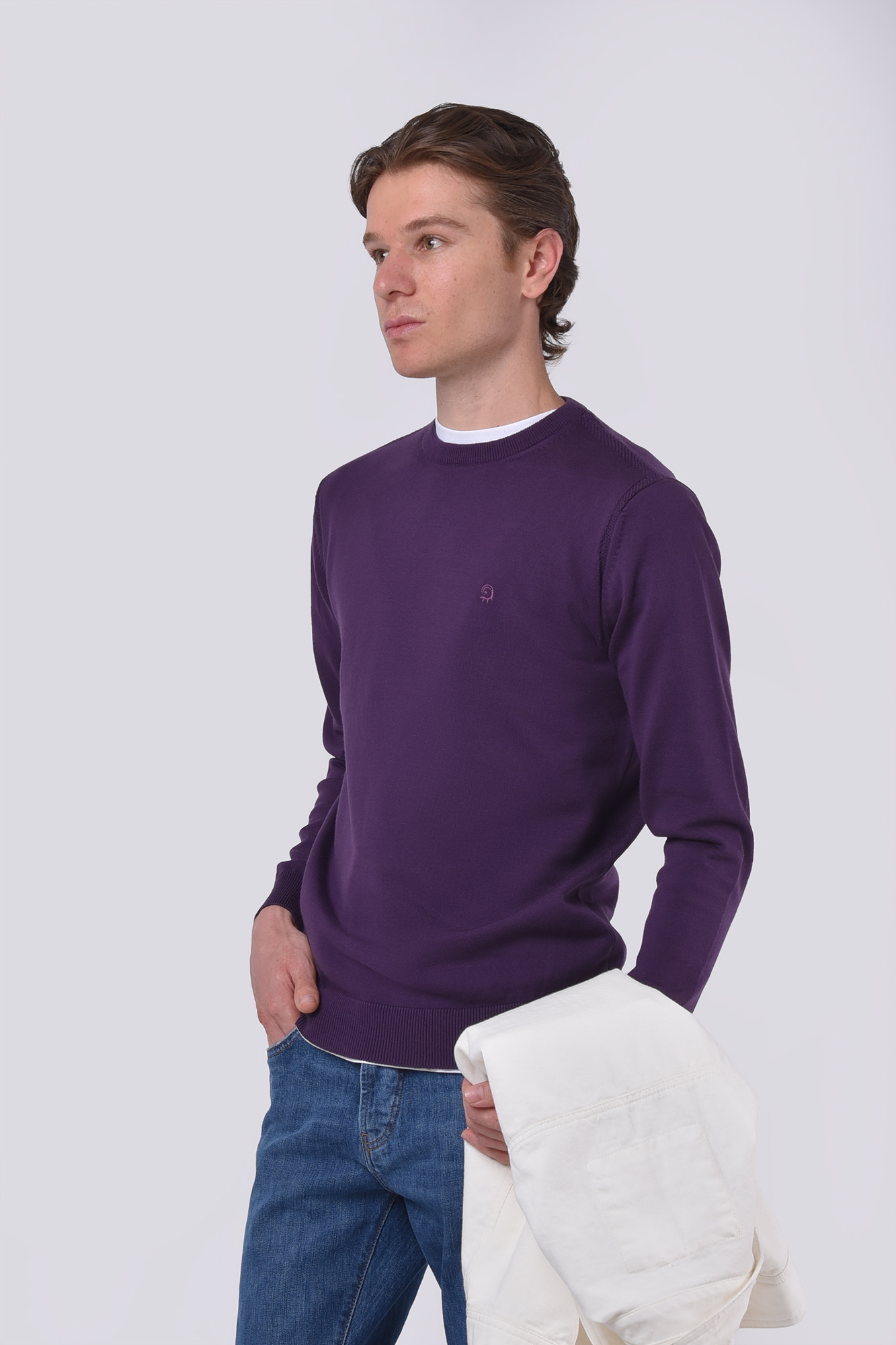 بافت یقه گرد ساده